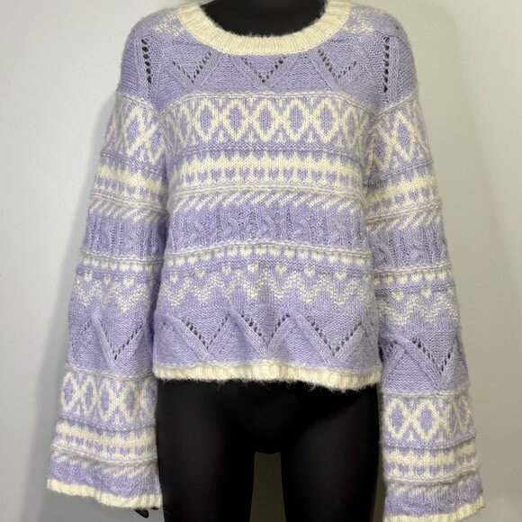 LUSH Lilac Sweater Fair Isle Crop Design Lilac & Cream Bell Sleeves Size L - Picture 1 of 7